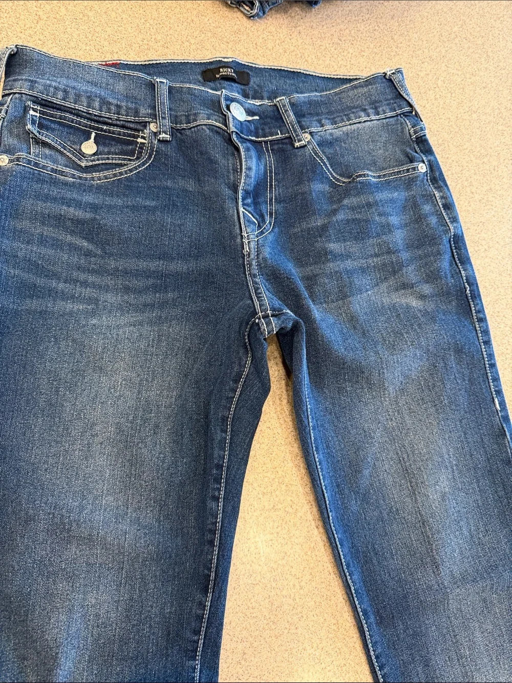 True Religion Blue Ricky Relaxed Straight size 30X33 no distressing